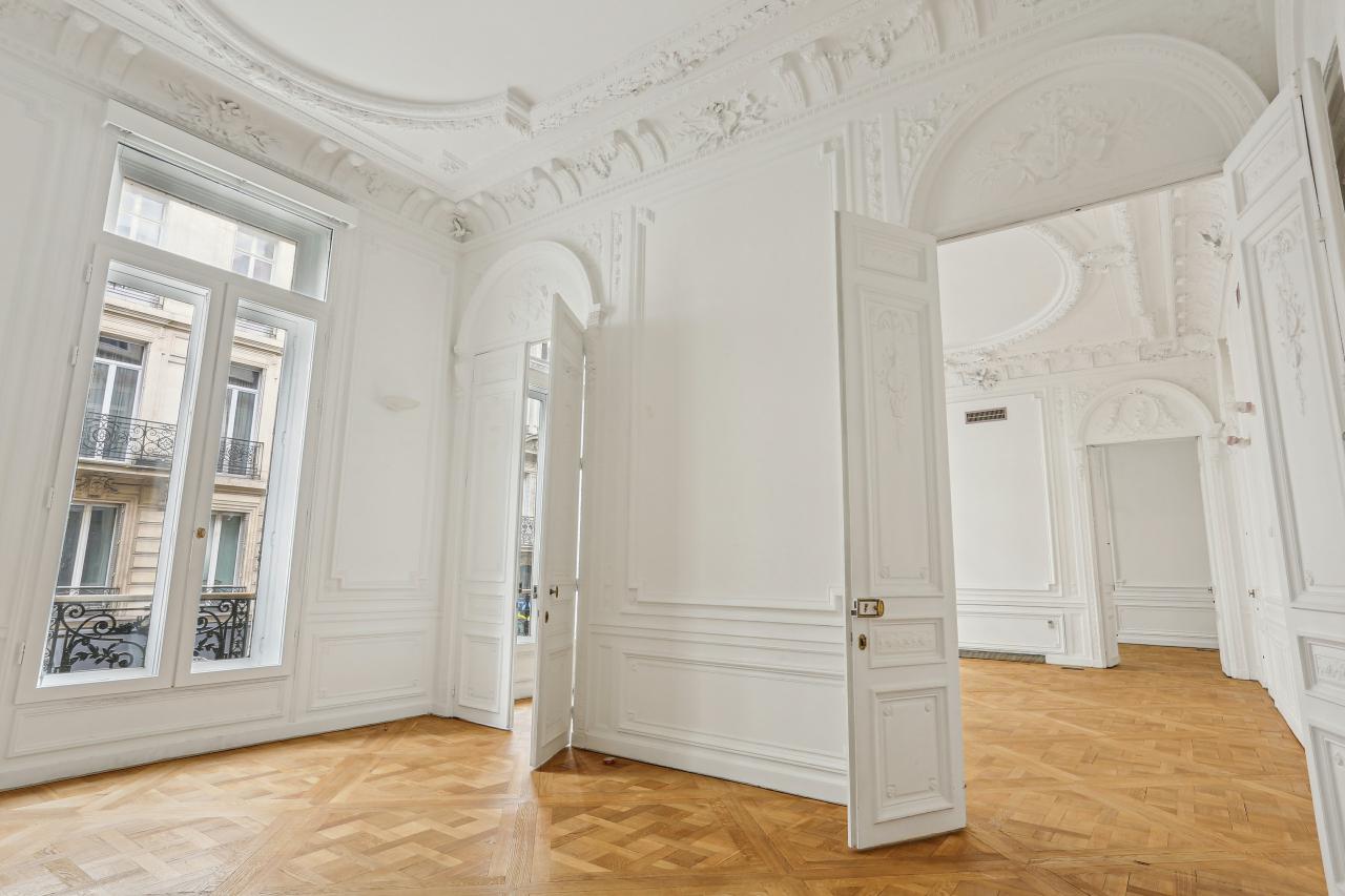 Bureau Paris 1953m² Location bureau Paris OLBUR2100820 10